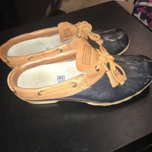 Sperry slip on rain shoes